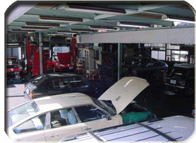 ミヤマエオート　店内