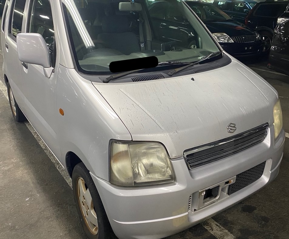 古い年式のスズキのワゴンR