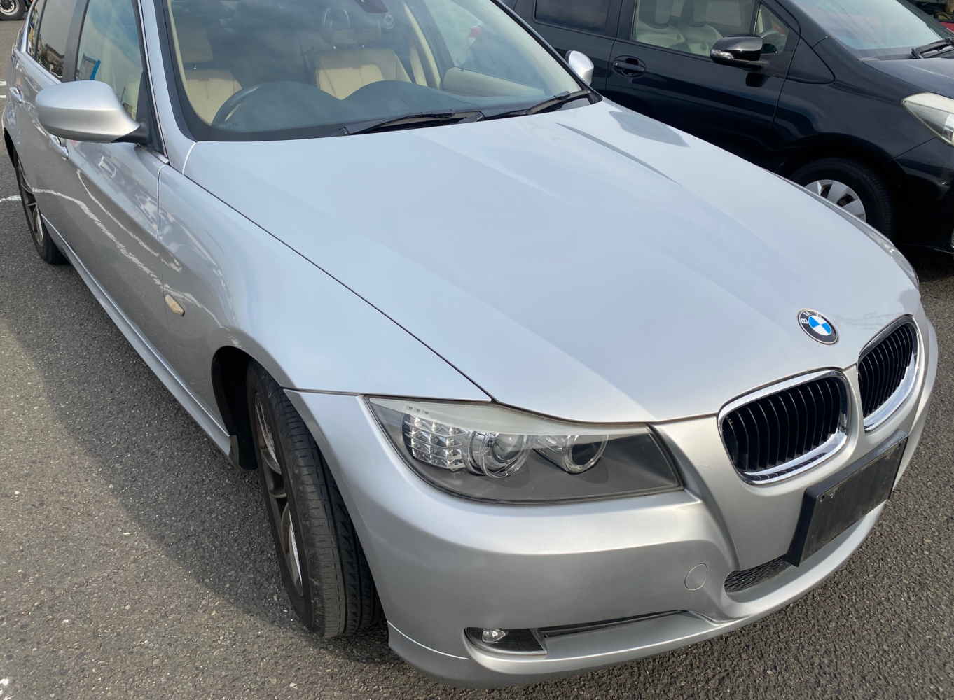 川崎市高津区のお客様から買取した平成23年のBMW320i